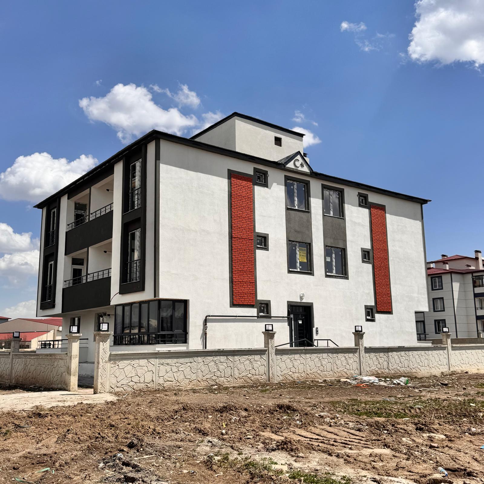 Toprak Grup - Büyük Ölçekli PVC Proje